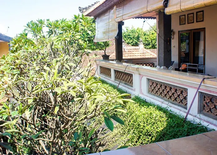 Guest house Luna House *