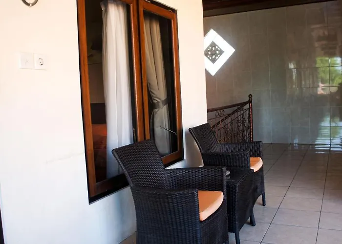 Luna House Guest house Legian (Bali)